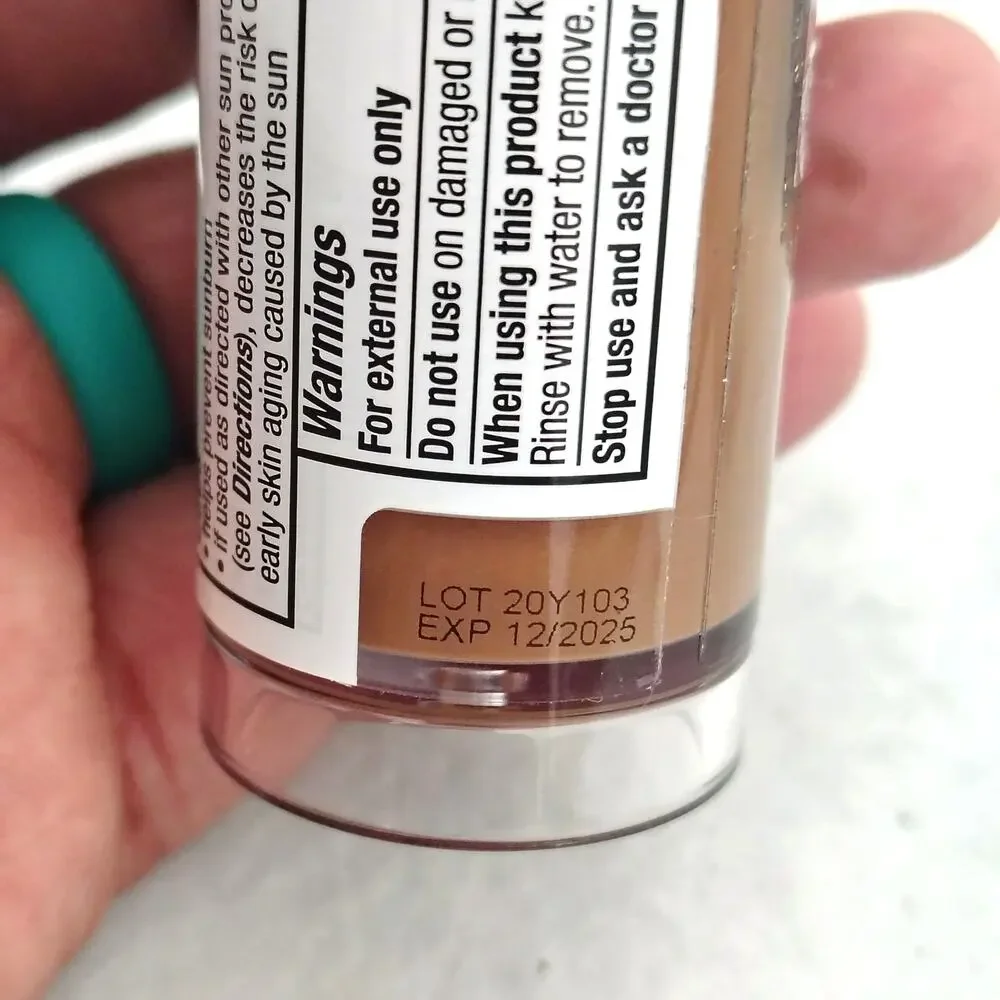 2 Maybelline Instant Age Rewind Eraser Treatment Makeup 355Sunscreen SPF20 12/25